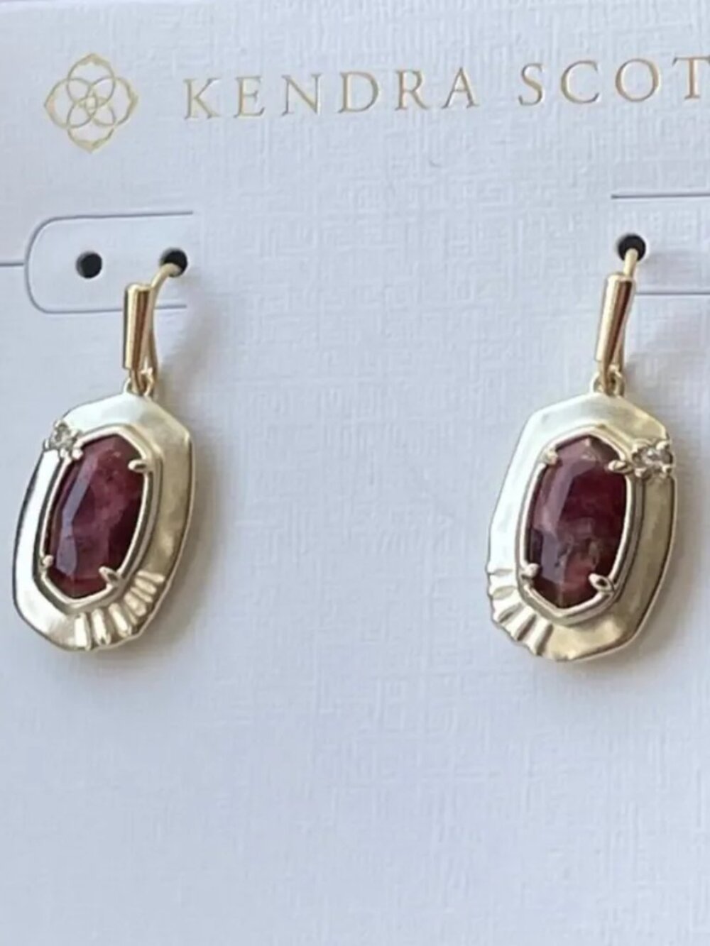 Kendra Scott Anna Maroon Veined Jade Drop Earrings